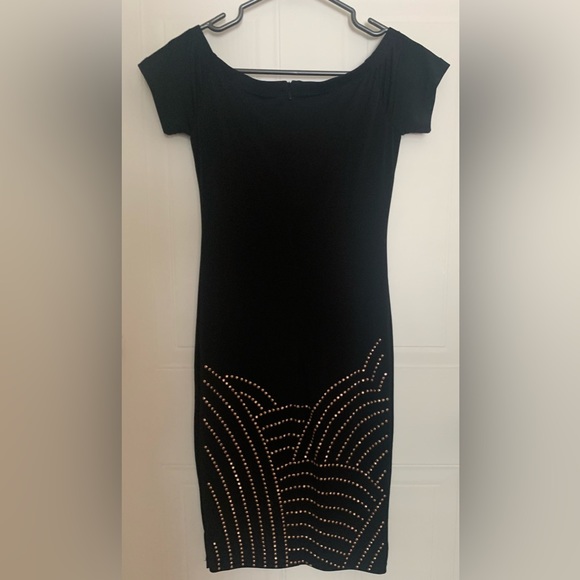 Le Chateau Dress. Back zip. Nice stretch. - Picture 2 of 5